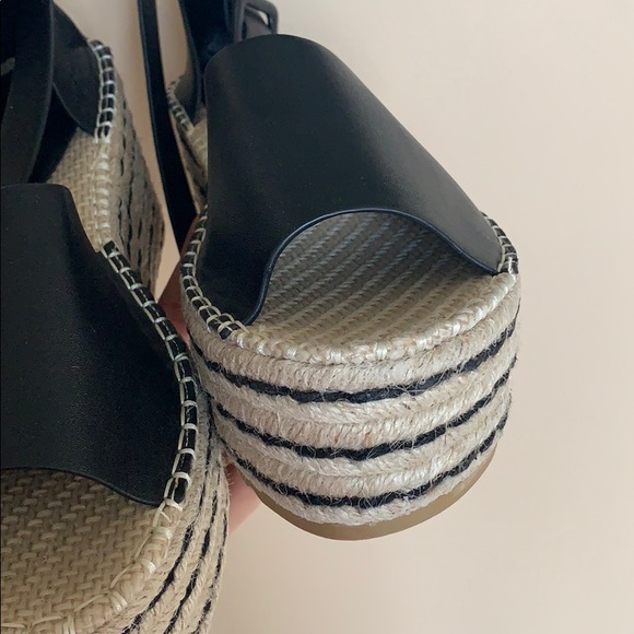 NEVER WORN Pretty Little Thing platform sandals - Picture 3 of 5